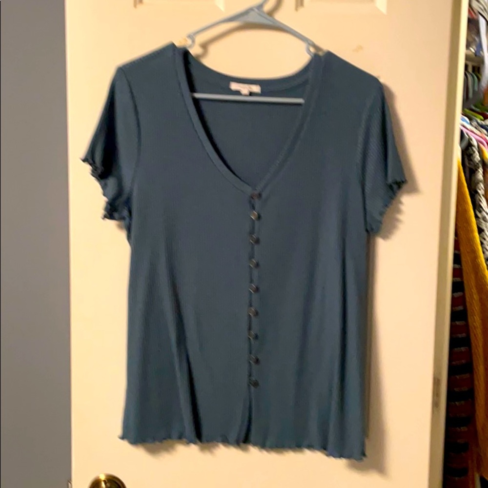 Maurices top